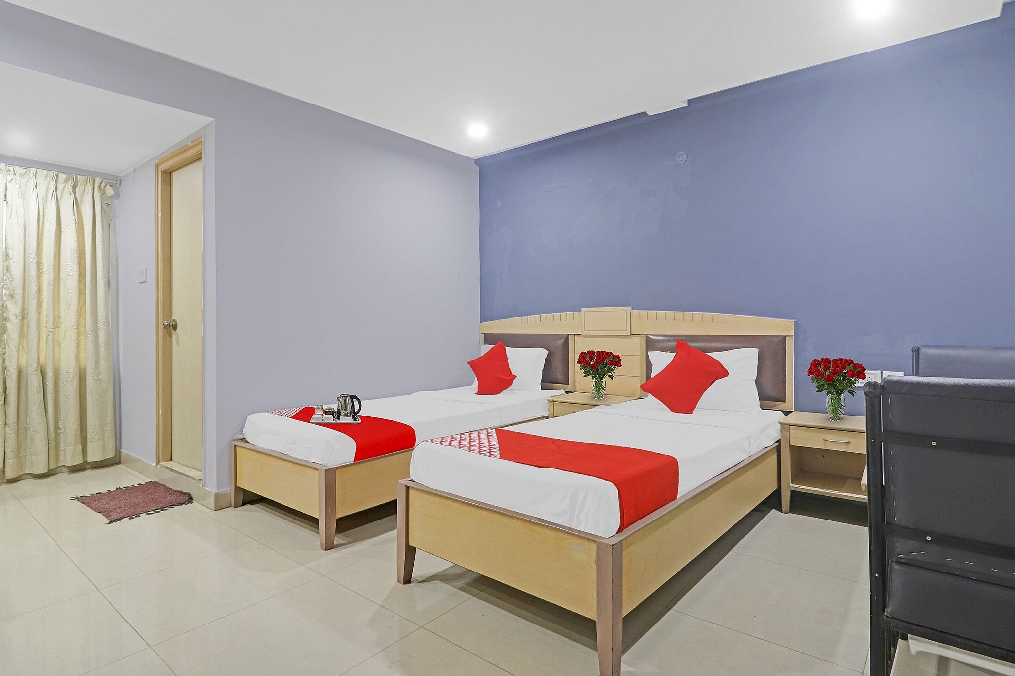 Hotel O by OYO Padmini Near Lakdikapool Metro Station Classic 9
