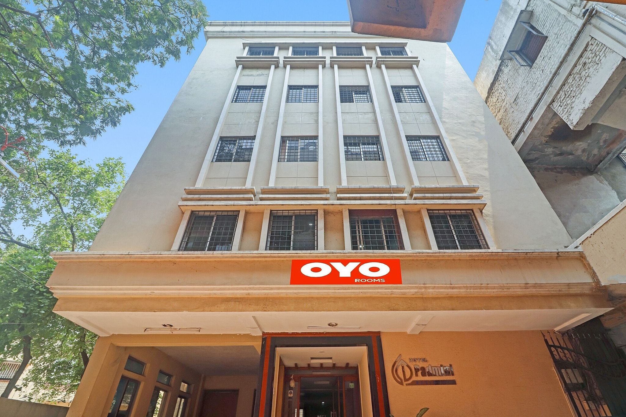 undefined Hotel O by OYO Padmini Near Lakdikapool Metro Station