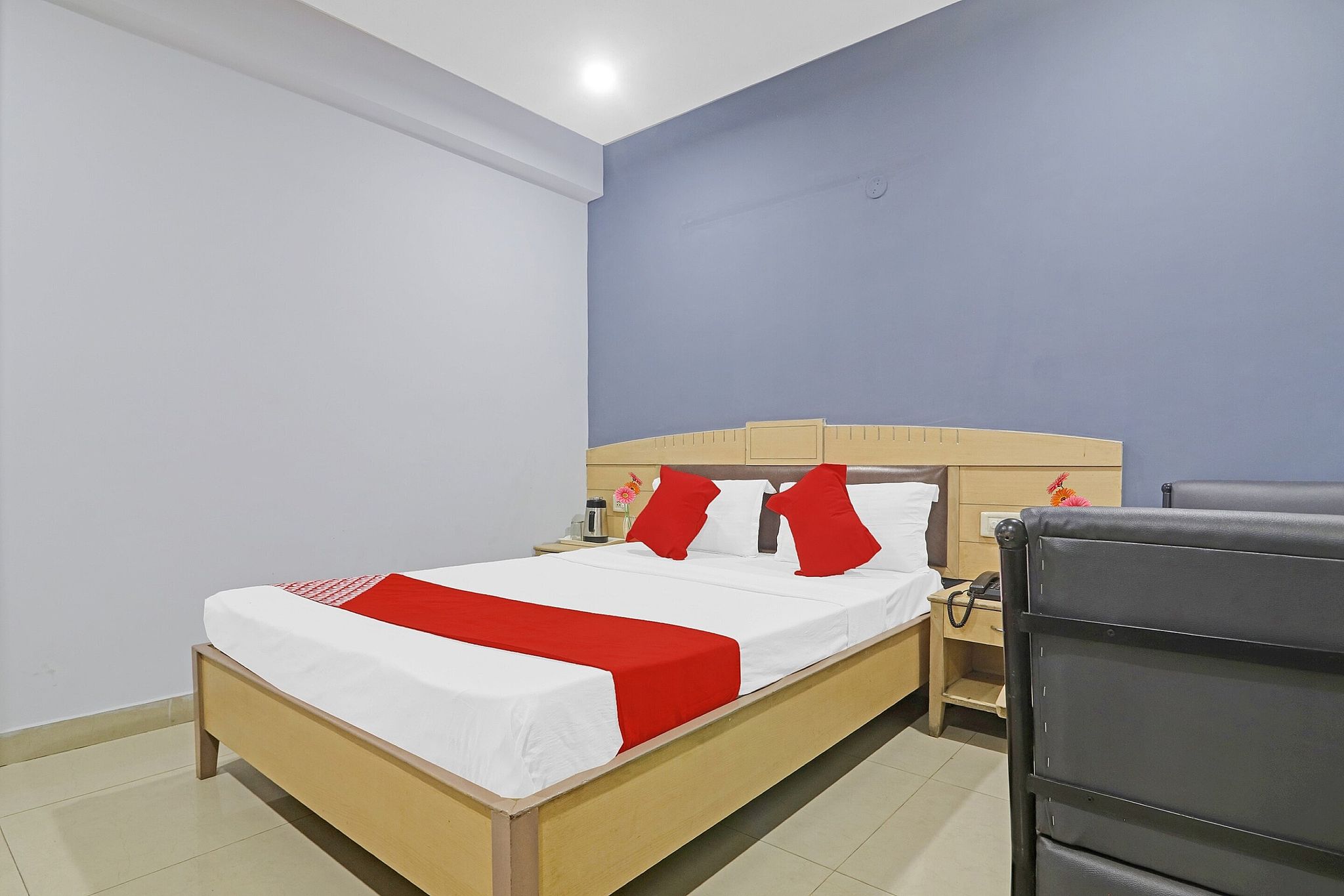 undefined Hotel O by OYO Padmini Near Lakdikapool Metro Station 5