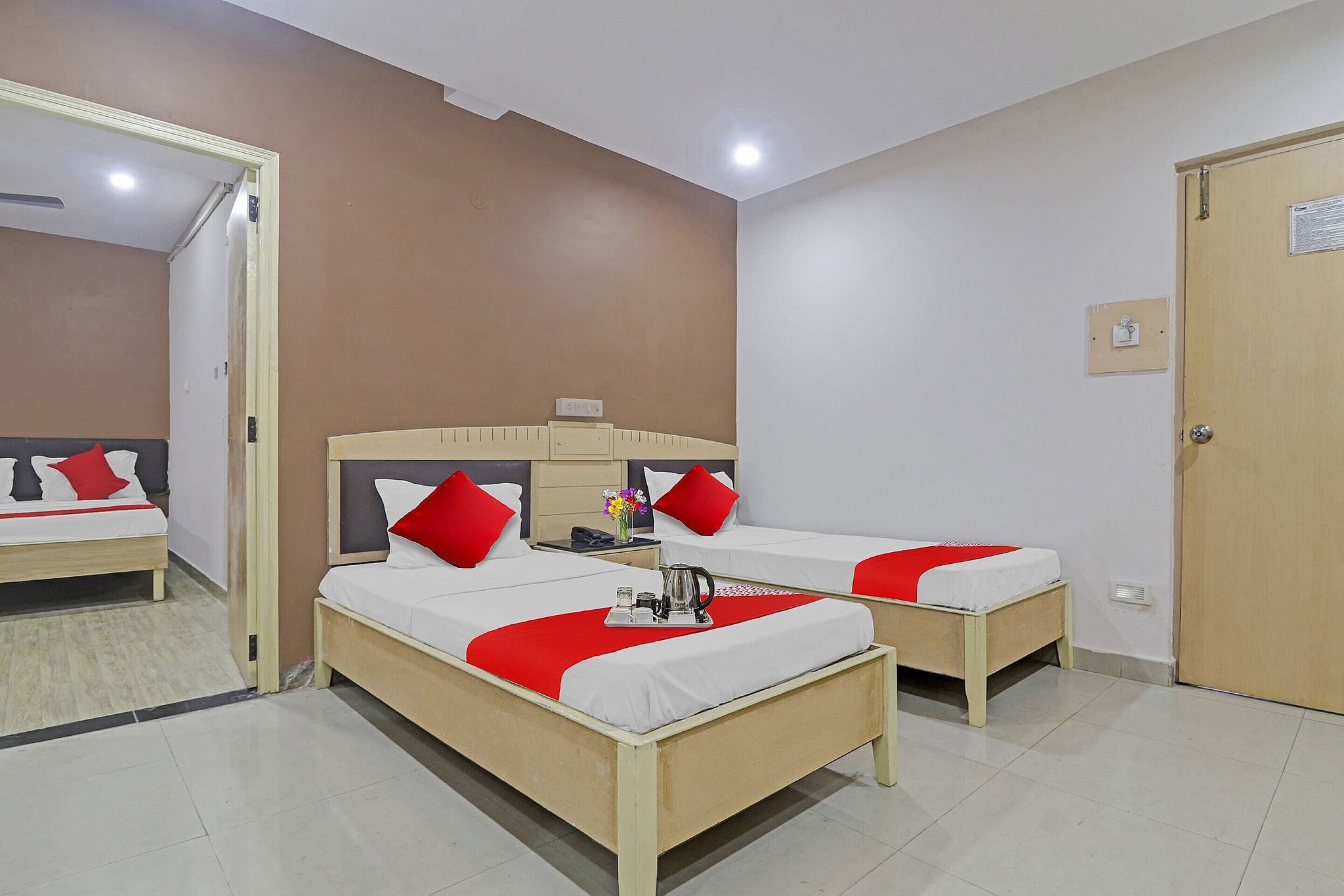 undefined Hotel O by OYO Padmini Near Lakdikapool Metro Station 8