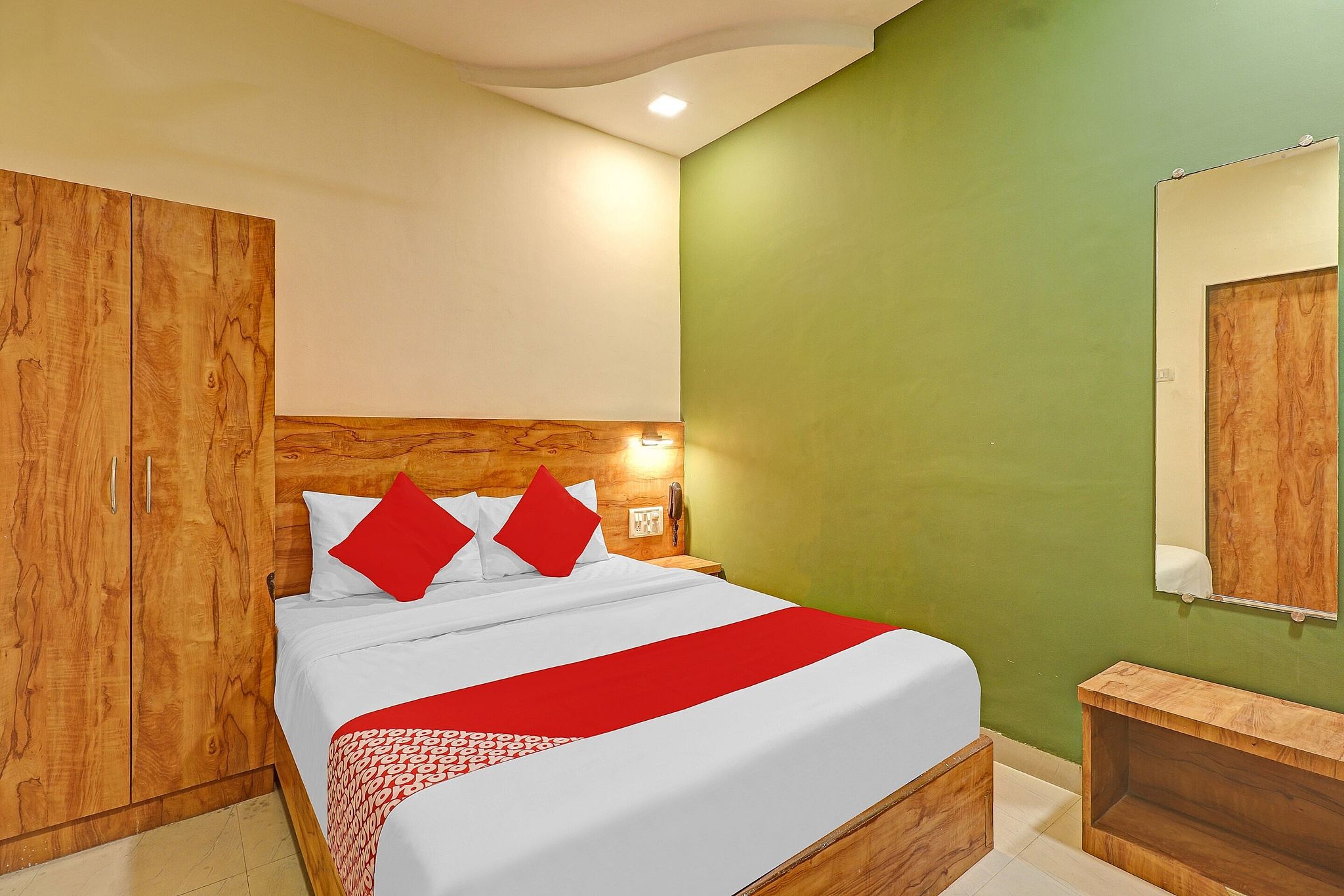 undefined Hotel O The Mumbai Inn Near Chhatrapati Shivaji International Airport 6