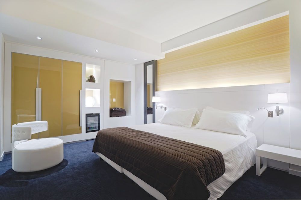 undefined iH Hotels Roma Z3 4