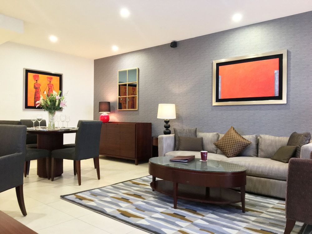 undefined Oakwood Residences Shanghai 5