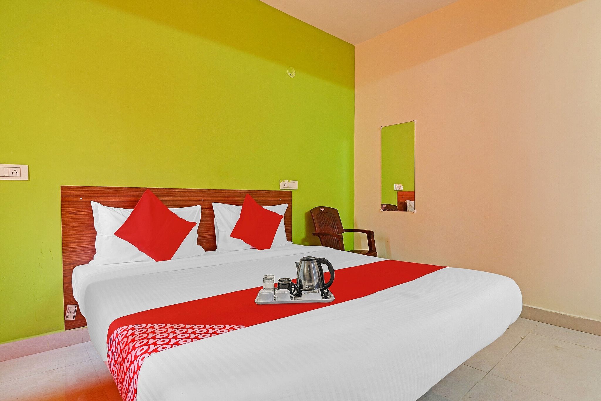 Super Hotel O Dk Reddy Square Classic Double or Twin 25