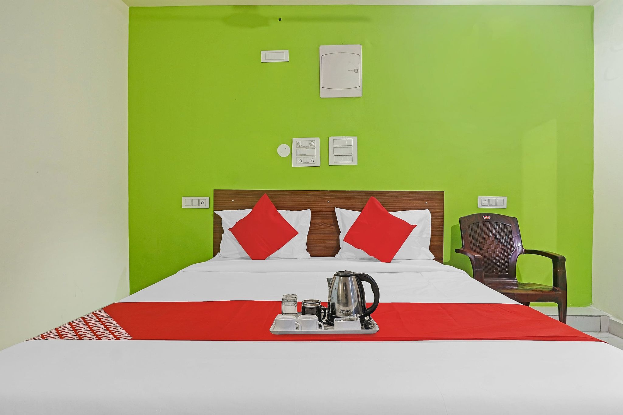 Super Hotel O Dk Reddy Square Classic Double or Twin 11