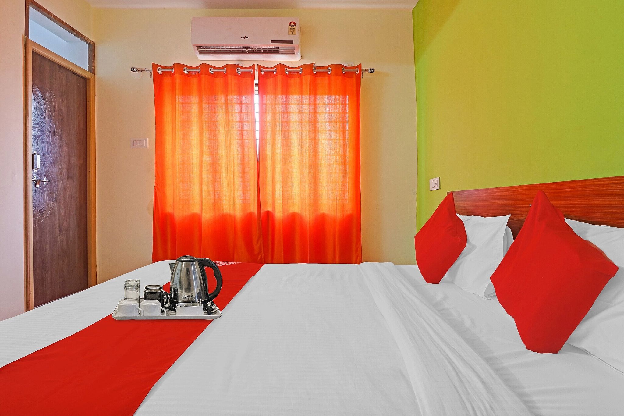 Super Hotel O Dk Reddy Square Classic Double or Twin 26