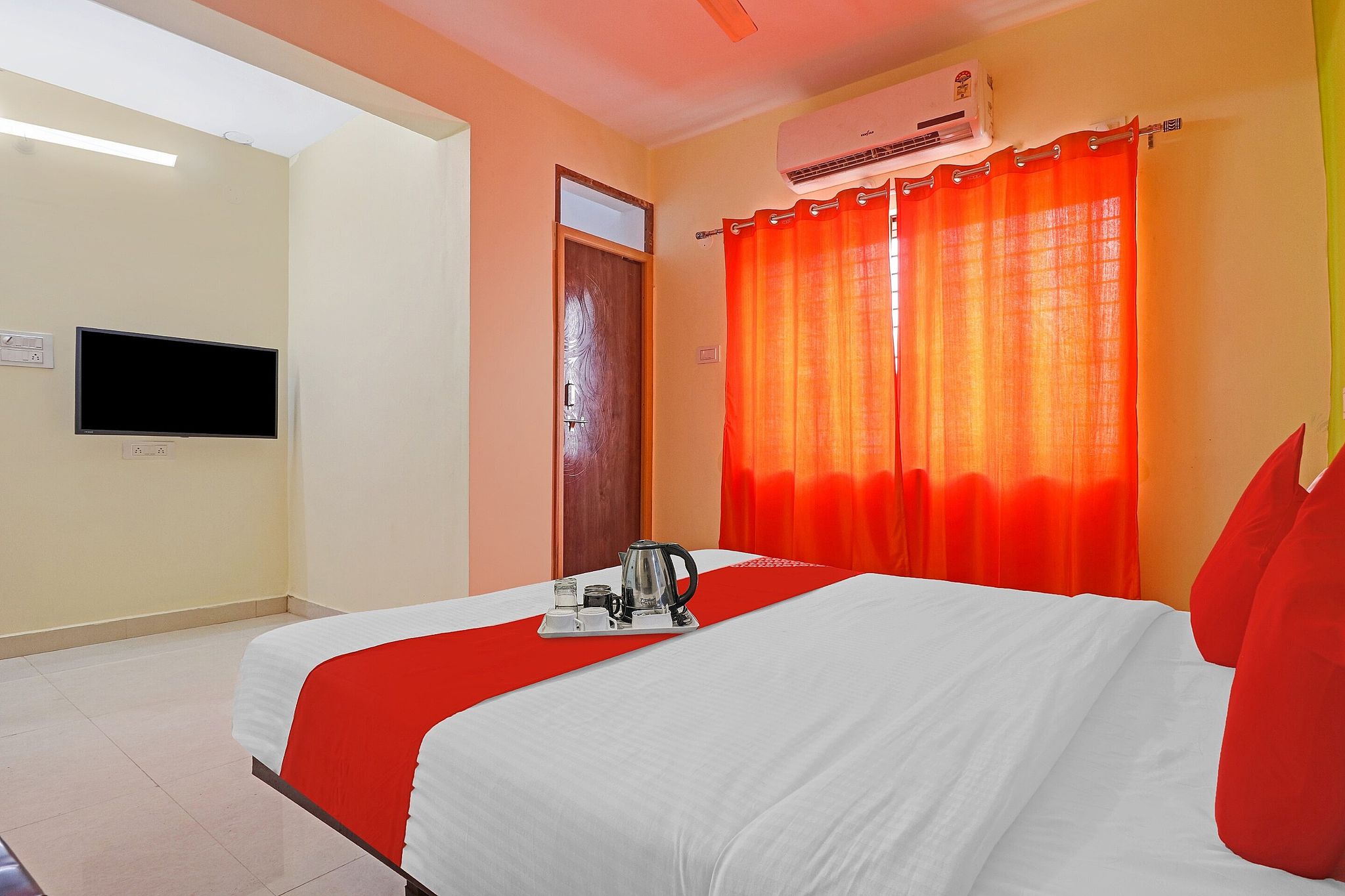 Super Hotel O Dk Reddy Square Classic Double or Twin 16