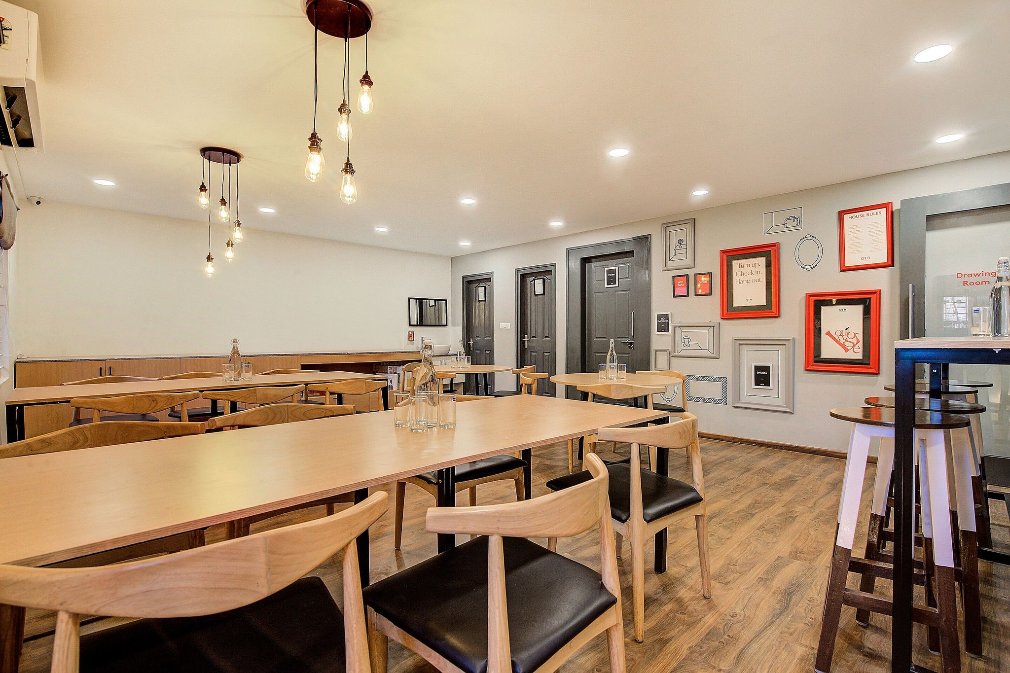 Food & Dining