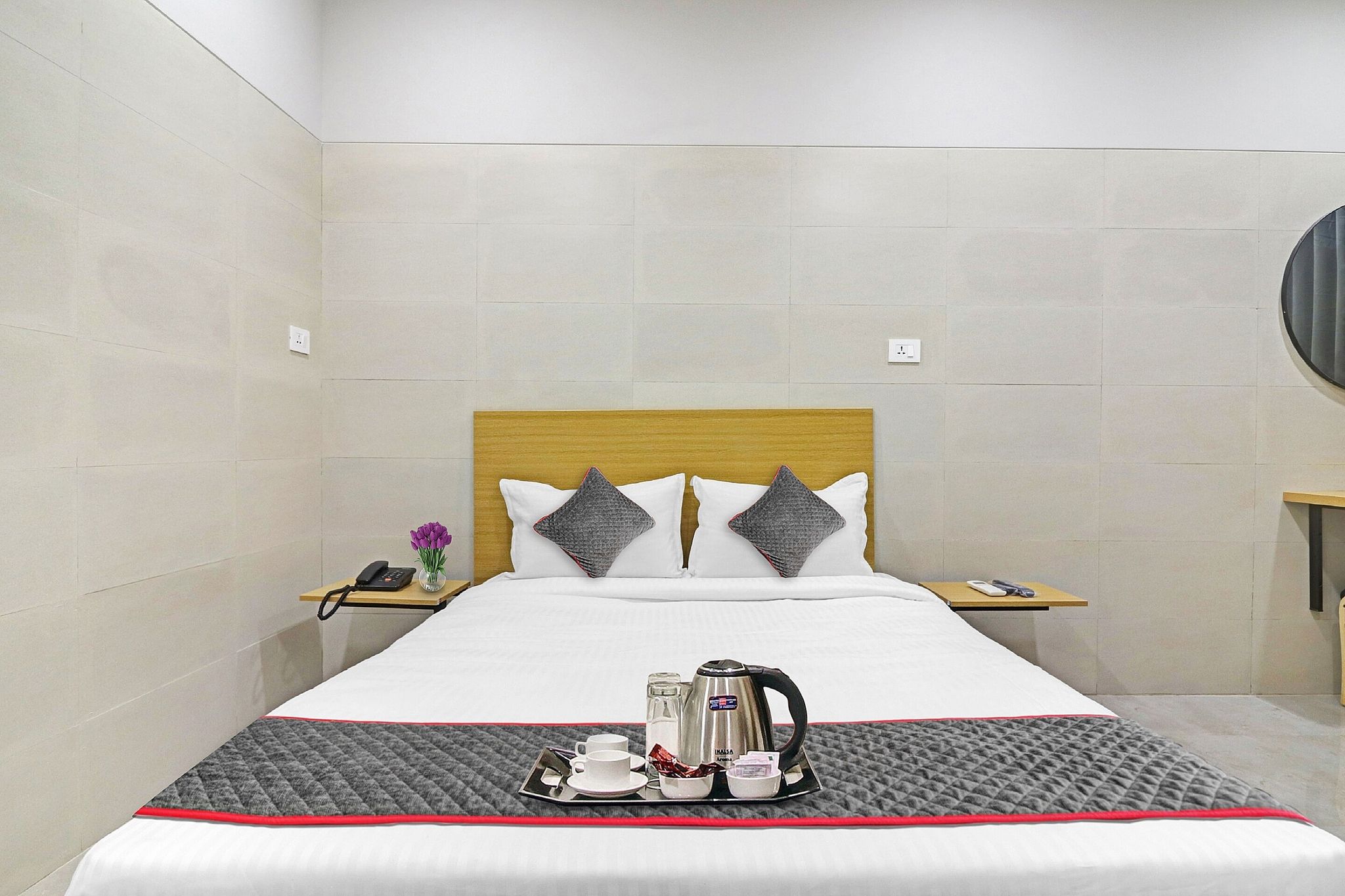 Townhouse Ameerpet Classic Room 8