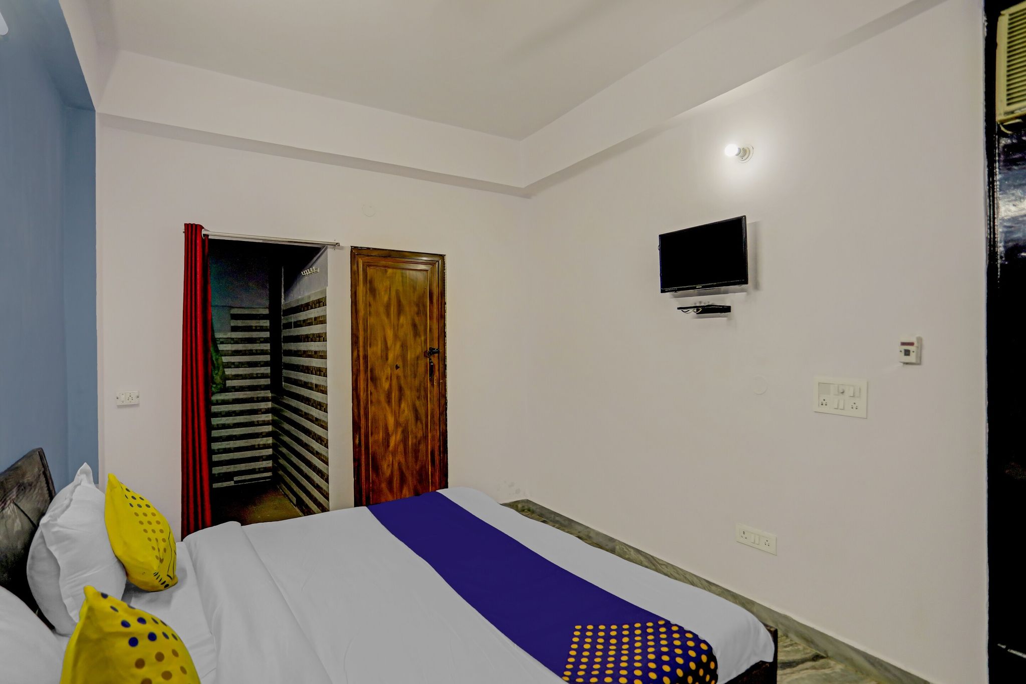 RAJ HOTEL VIP Classic Room 16