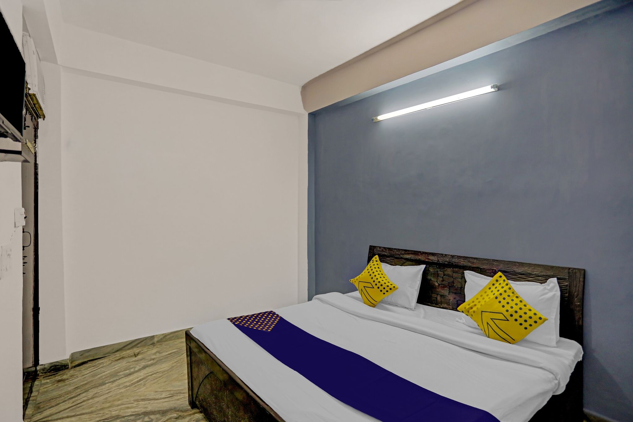 RAJ HOTEL VIP Classic Room 3