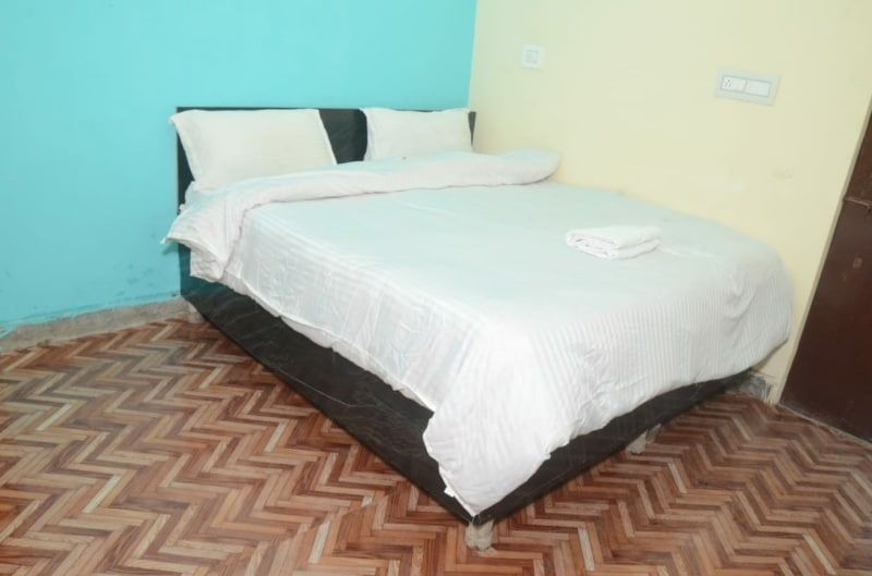 SPOT ON Hotel Abhinandan SPOT ON NON-AC 6