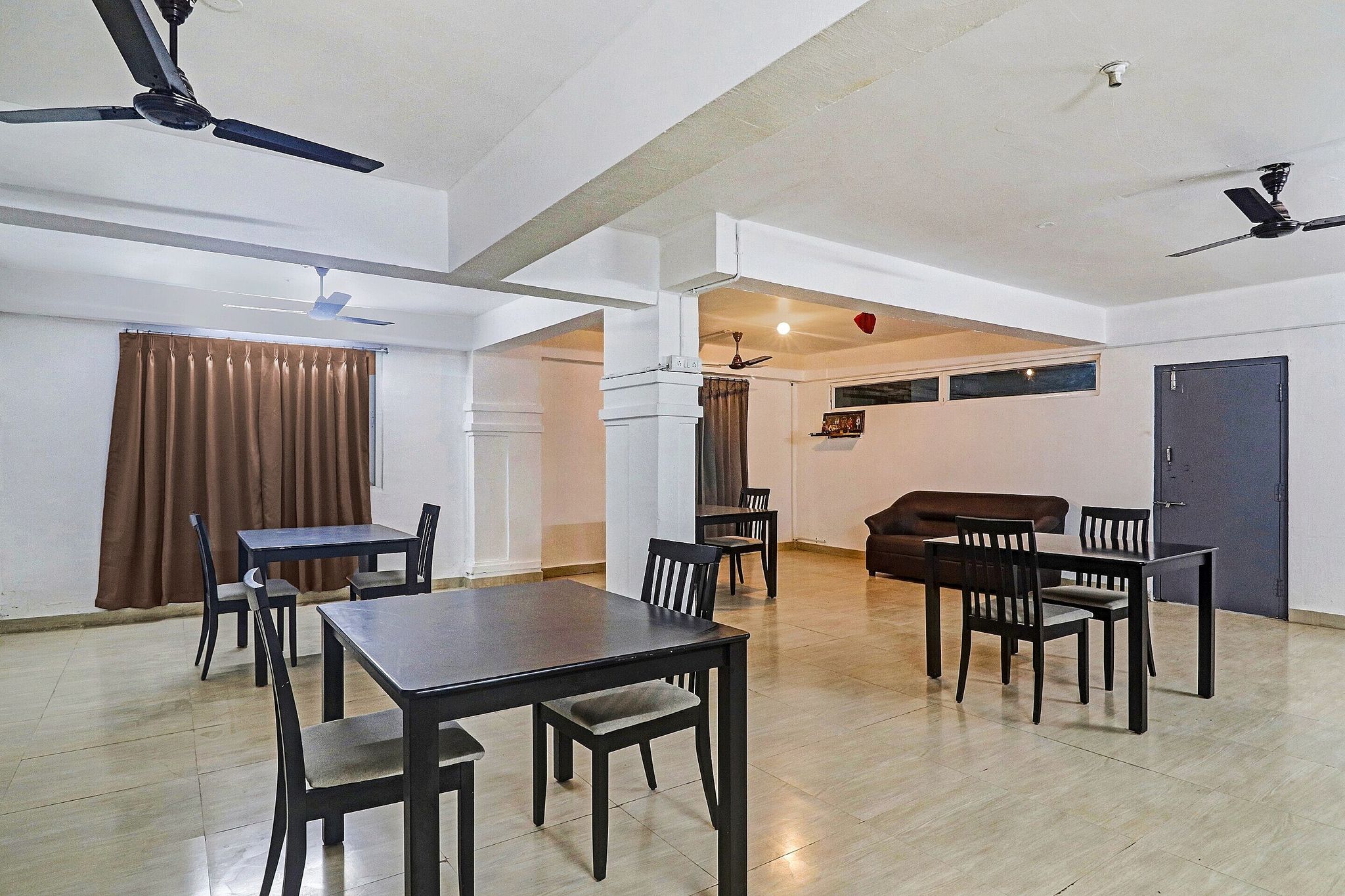 undefined Townhouse De Alphabet Hotel 4