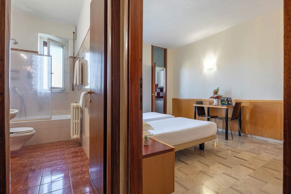 IH Hotels Milano ApartHotel Argonne Park Studio, 2 Twin Beds, Kitchenette 4