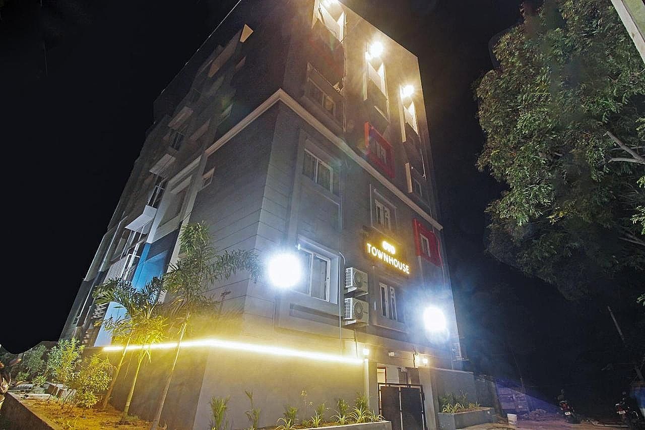 undefined OYO Townhouse 572 RCC Skyline 7