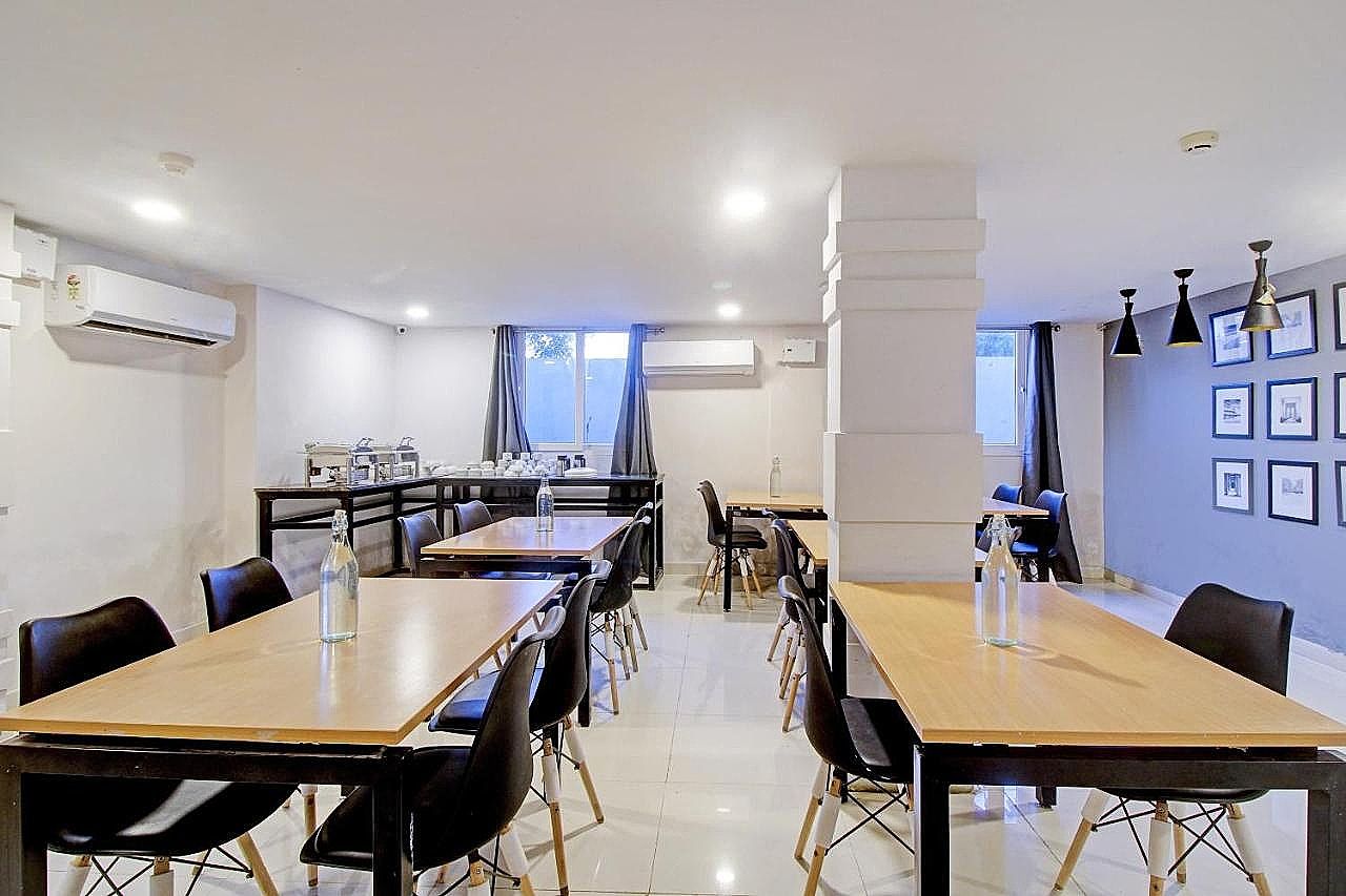 undefined OYO Townhouse 572 RCC Skyline 10