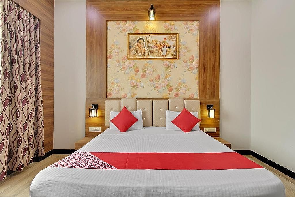 Hotel O by OYO Royal Guest House Classic Room 3