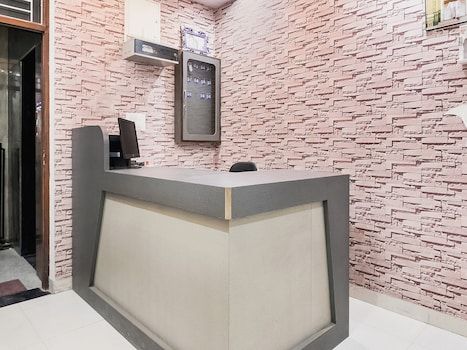 undefined OYO 74321 Hotel Dwarika Palace 4