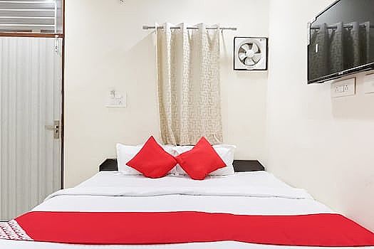 OYO 74321 Hotel Dwarika Palace Classic 5