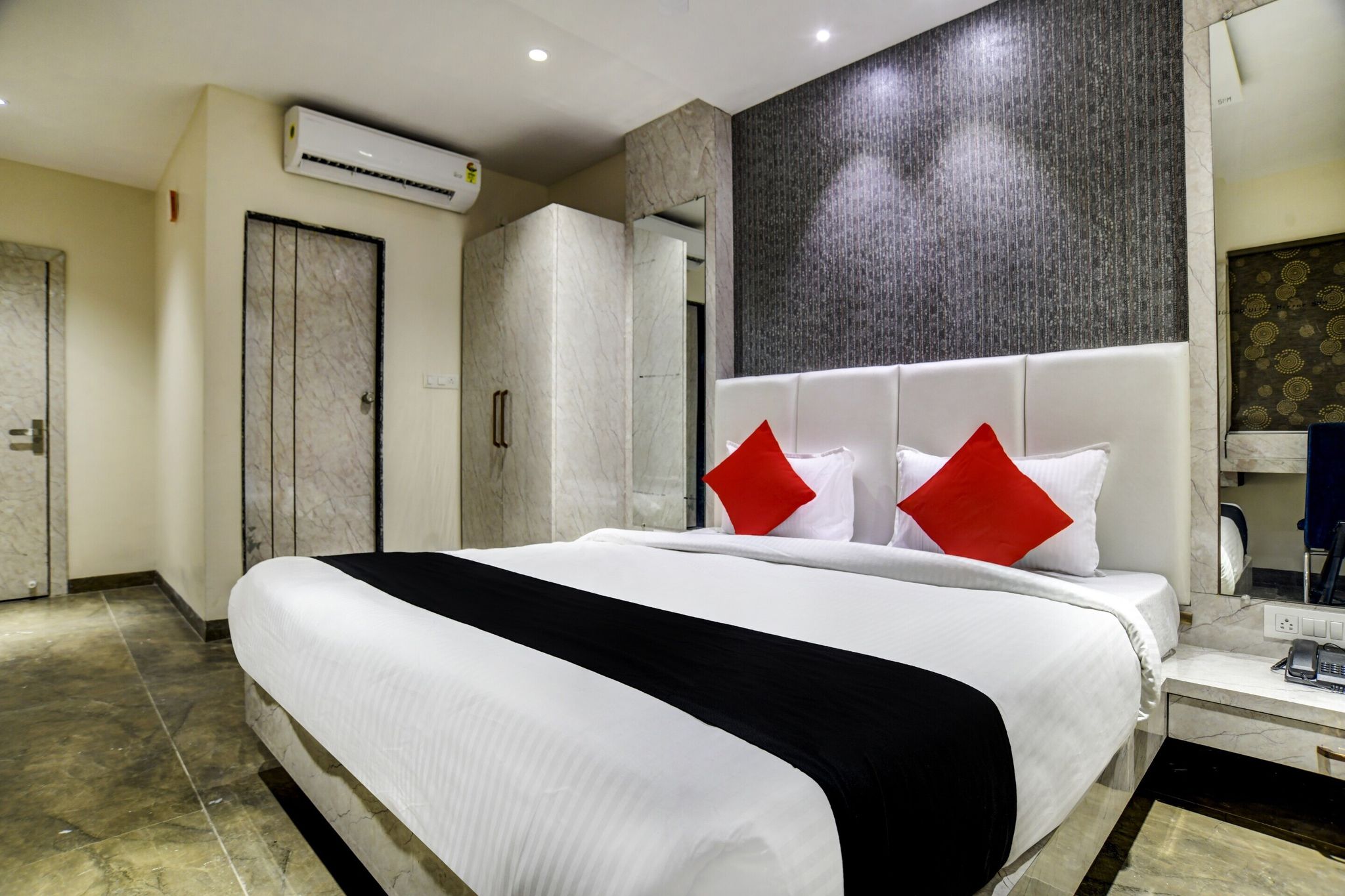 Classic Room