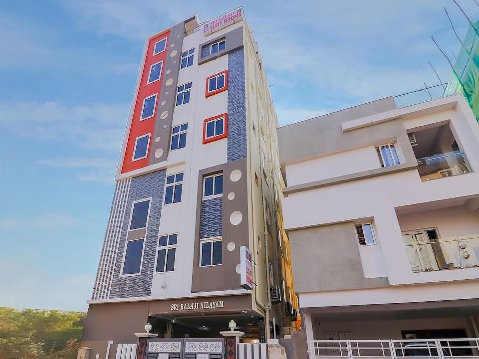 undefined Super Collection O Khajaguda Hills Formerly Sri Balaji Luxary Rooms 6