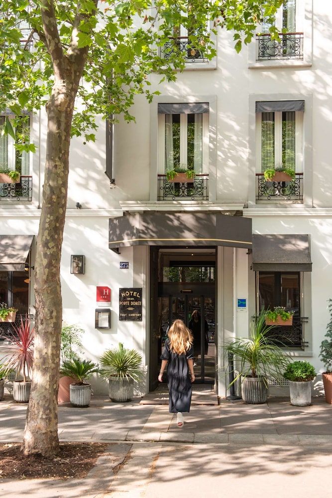 undefined Hotel de la Porte Dorée 5