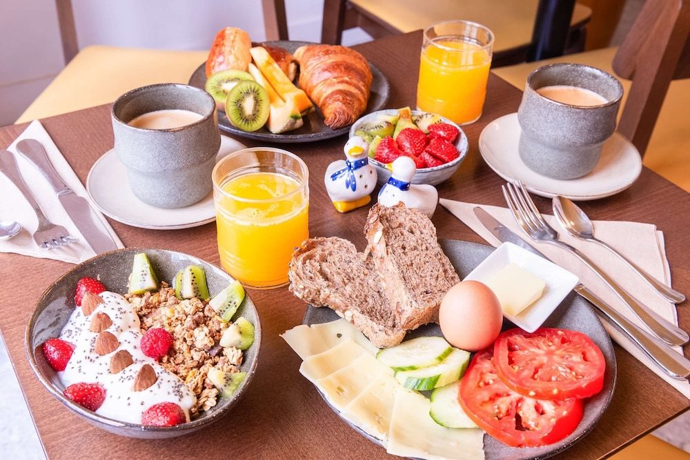 undefined Hotel de la Porte Dorée 9