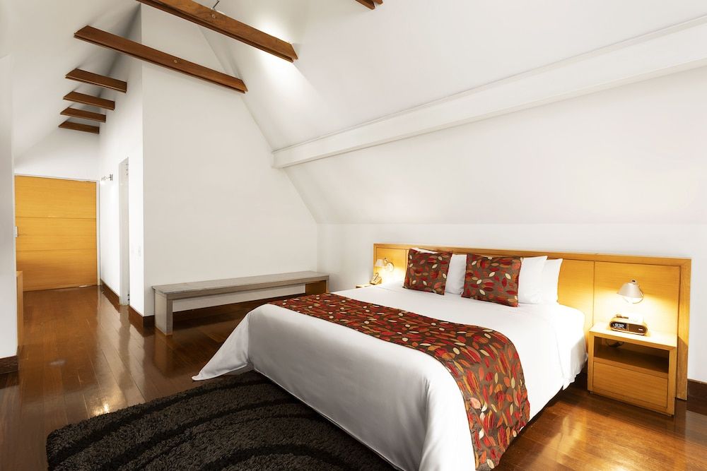 Bh la Quinta- Suites Traditional Room 3