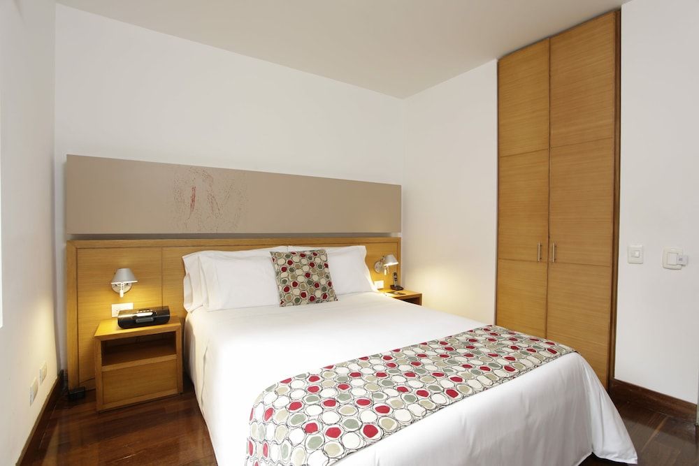 Bh la Quinta- Suites Standard Room, 1 Queen Bed 6