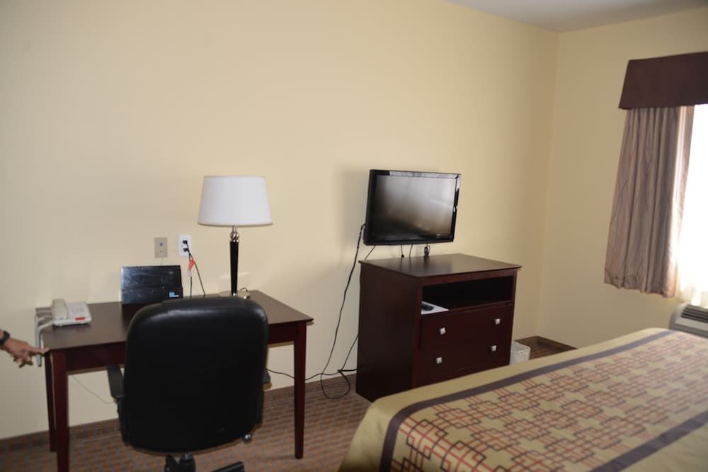 Irish Inn And Suites