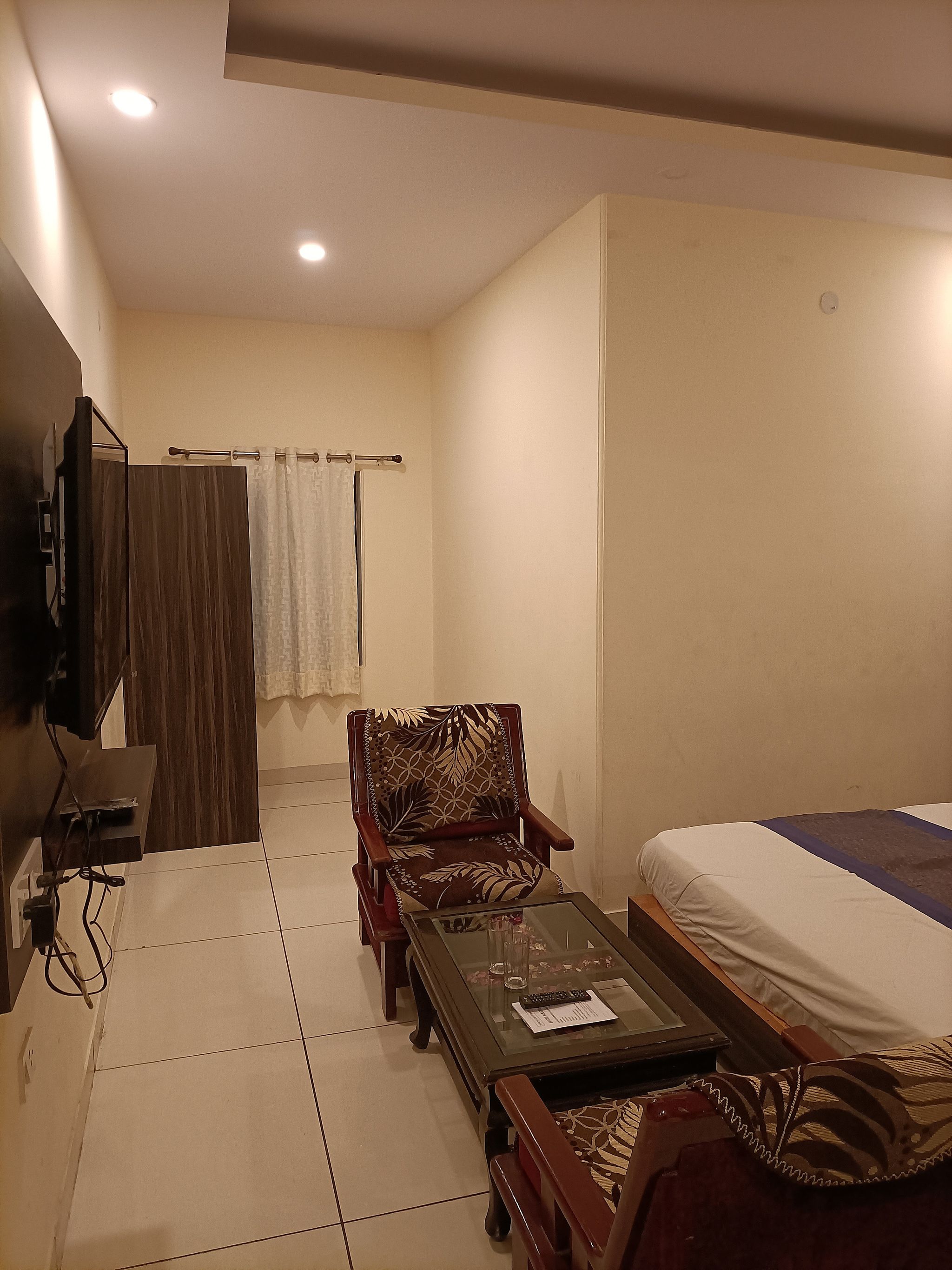 Hotel O Aerotech Classic 12