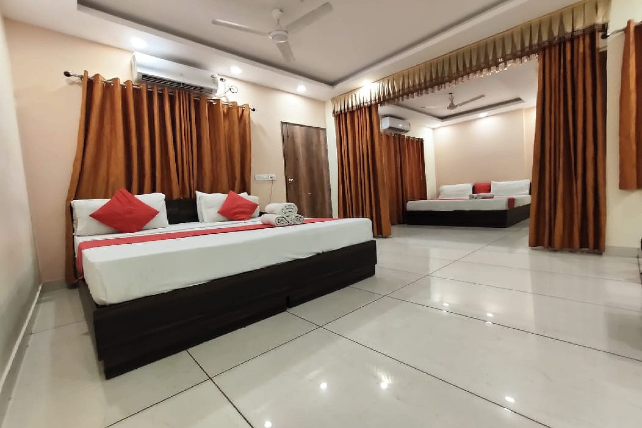 Hotel O Aerotech Classic 17