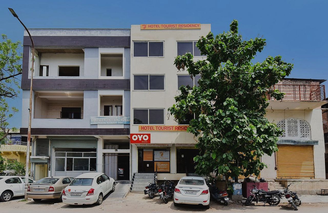 Super Hotel O by OYO Tourist Residency
