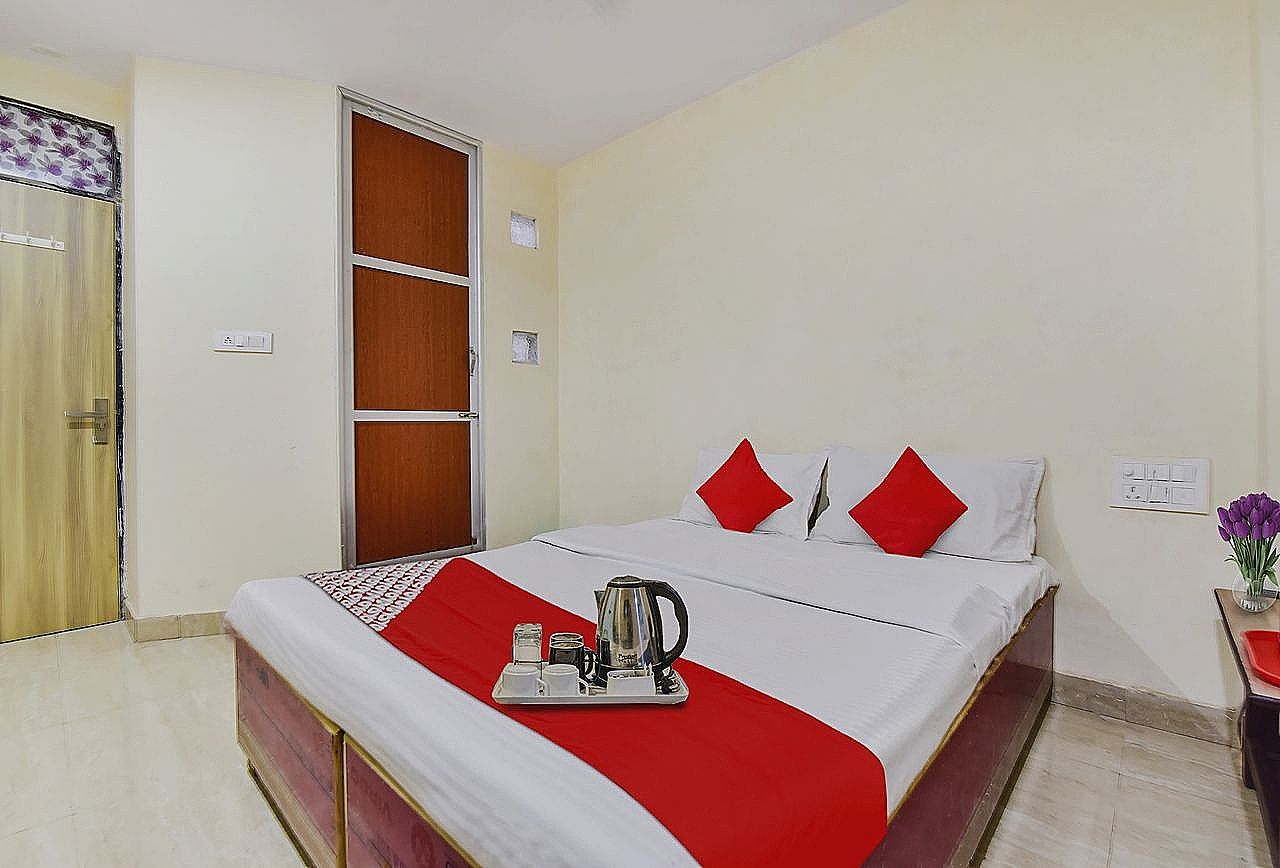 Super Hotel O by OYO Tourist Residency Classic 11