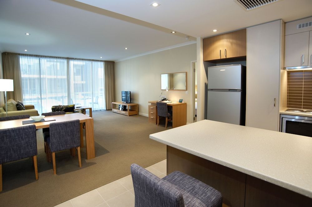 Quest Scarborough Apartment, 2 Bedrooms (1 King Bed or 2 Single Beds) 4