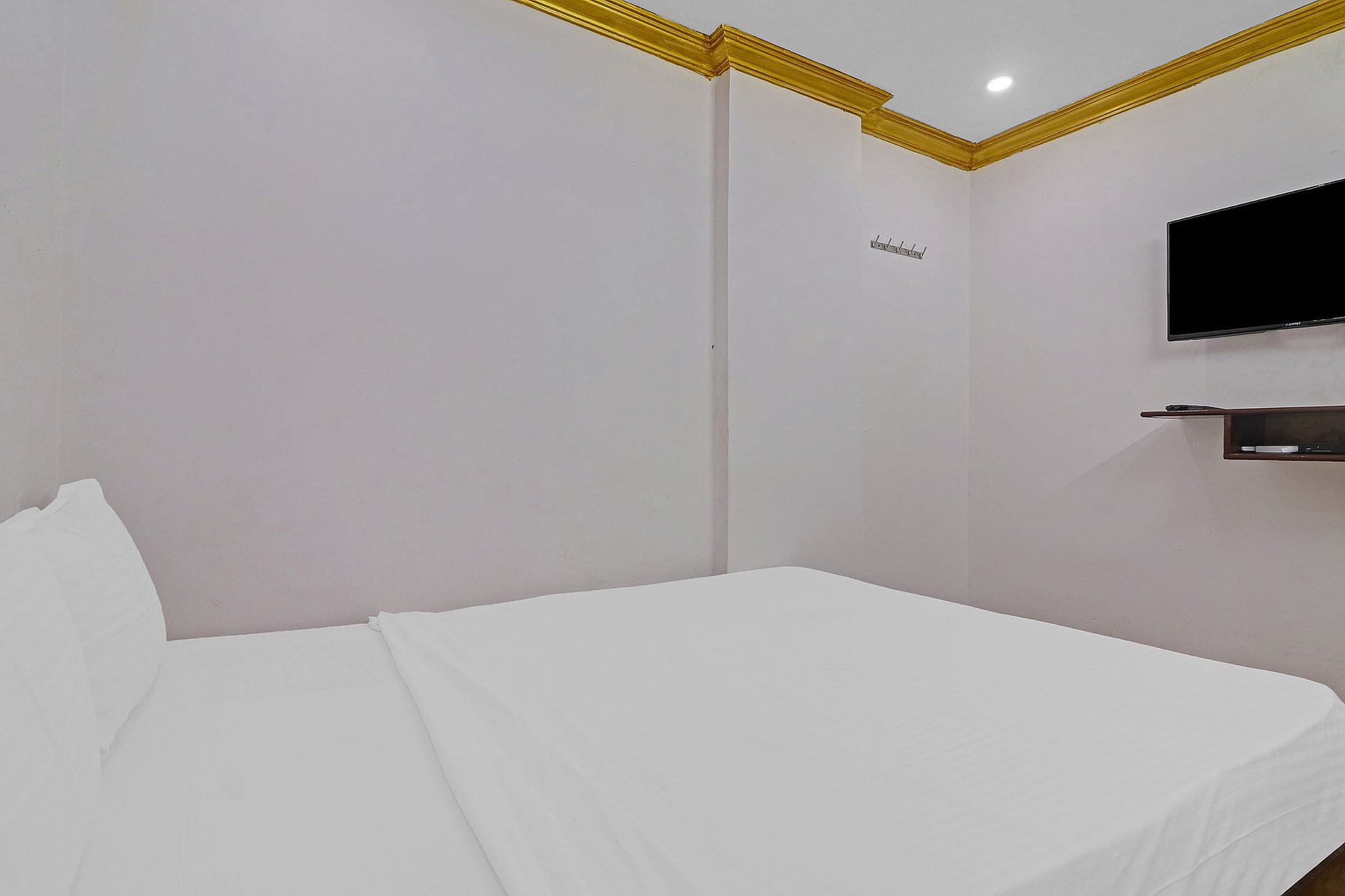 OYO 71930 V Guest Inn Classic 3