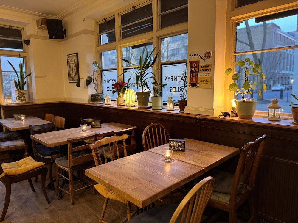 undefined The Harrison 6