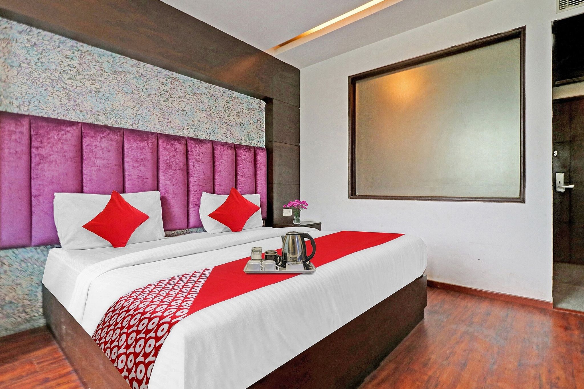 Hotel O Grand Luxury Classic 12
