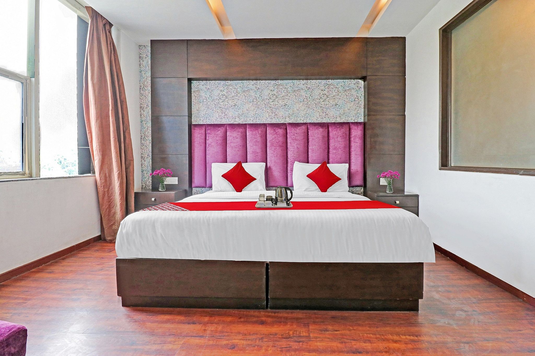 Hotel O Grand Luxury Classic 11