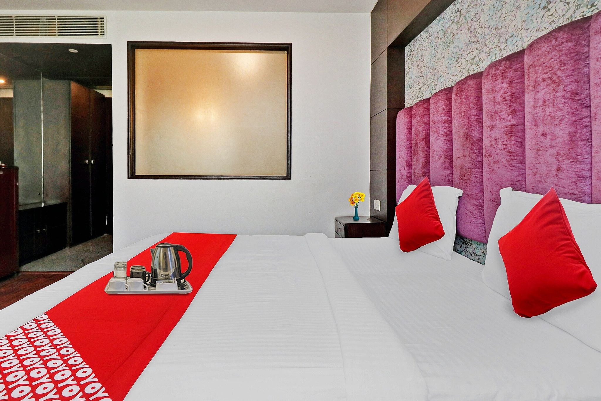 Hotel O Grand Luxury Classic 15