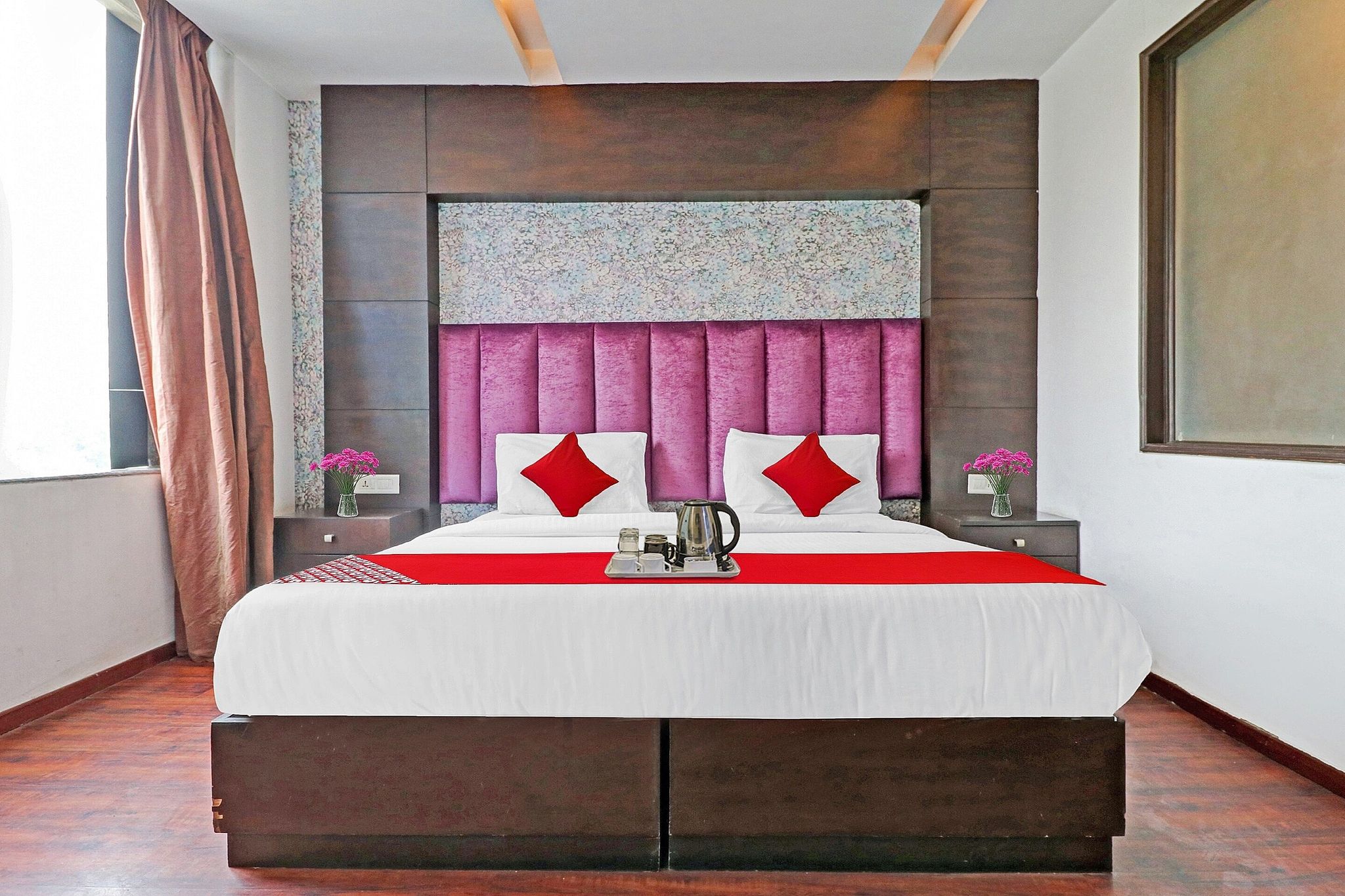 Hotel O Grand Luxury Classic 8