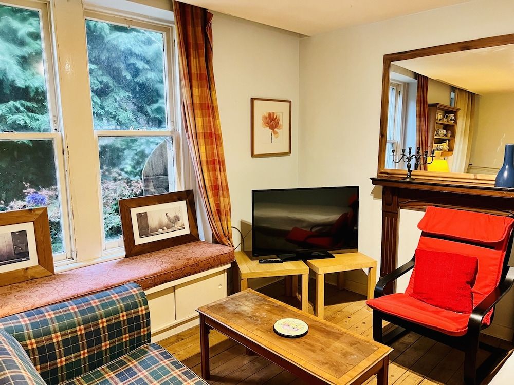 The Georgian House Hotel Comfort Room, Ensuite, Garden View 6