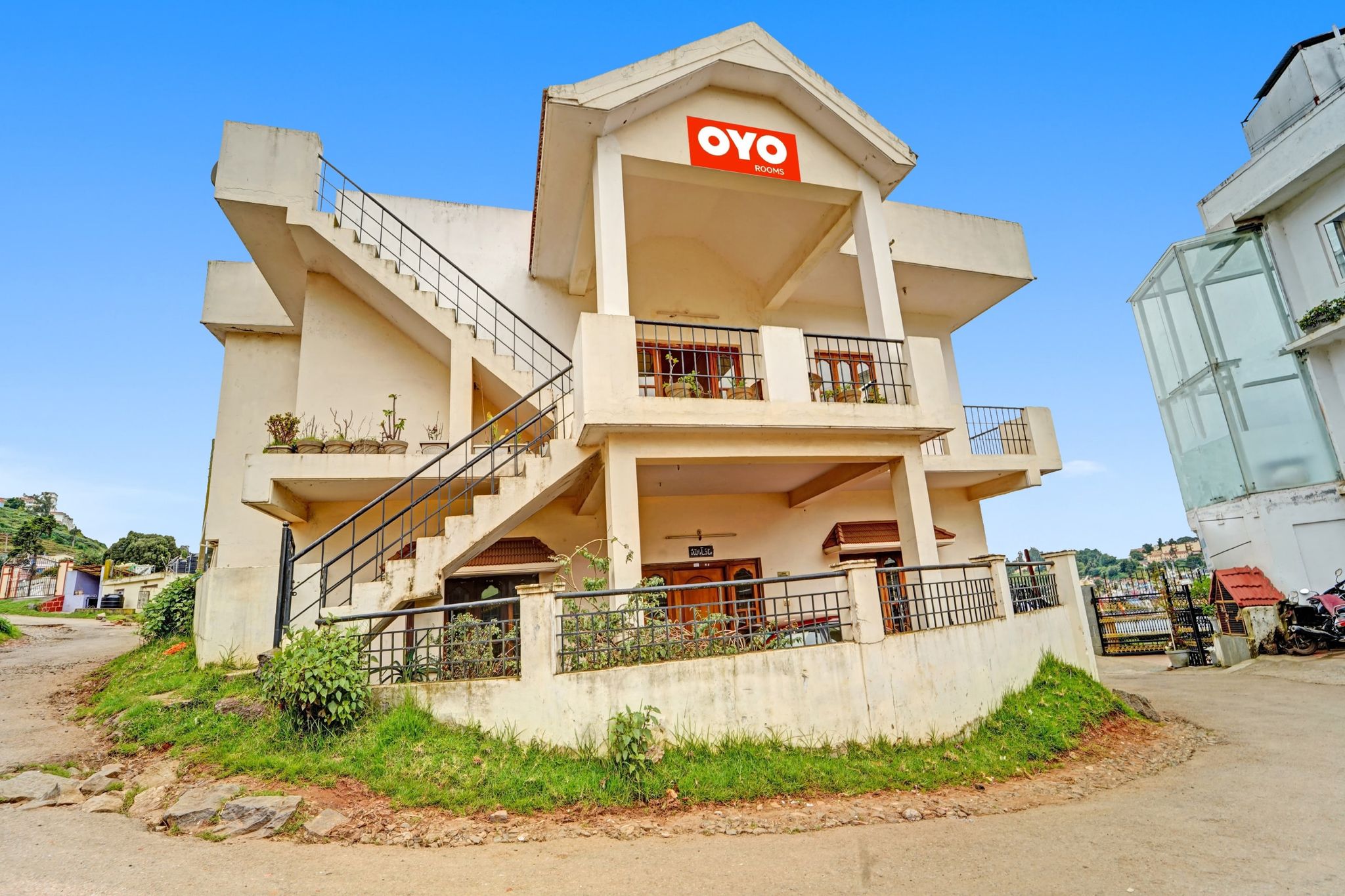 undefined OYO Flagship 91163 AL HARAMAIN HOME STAY 2