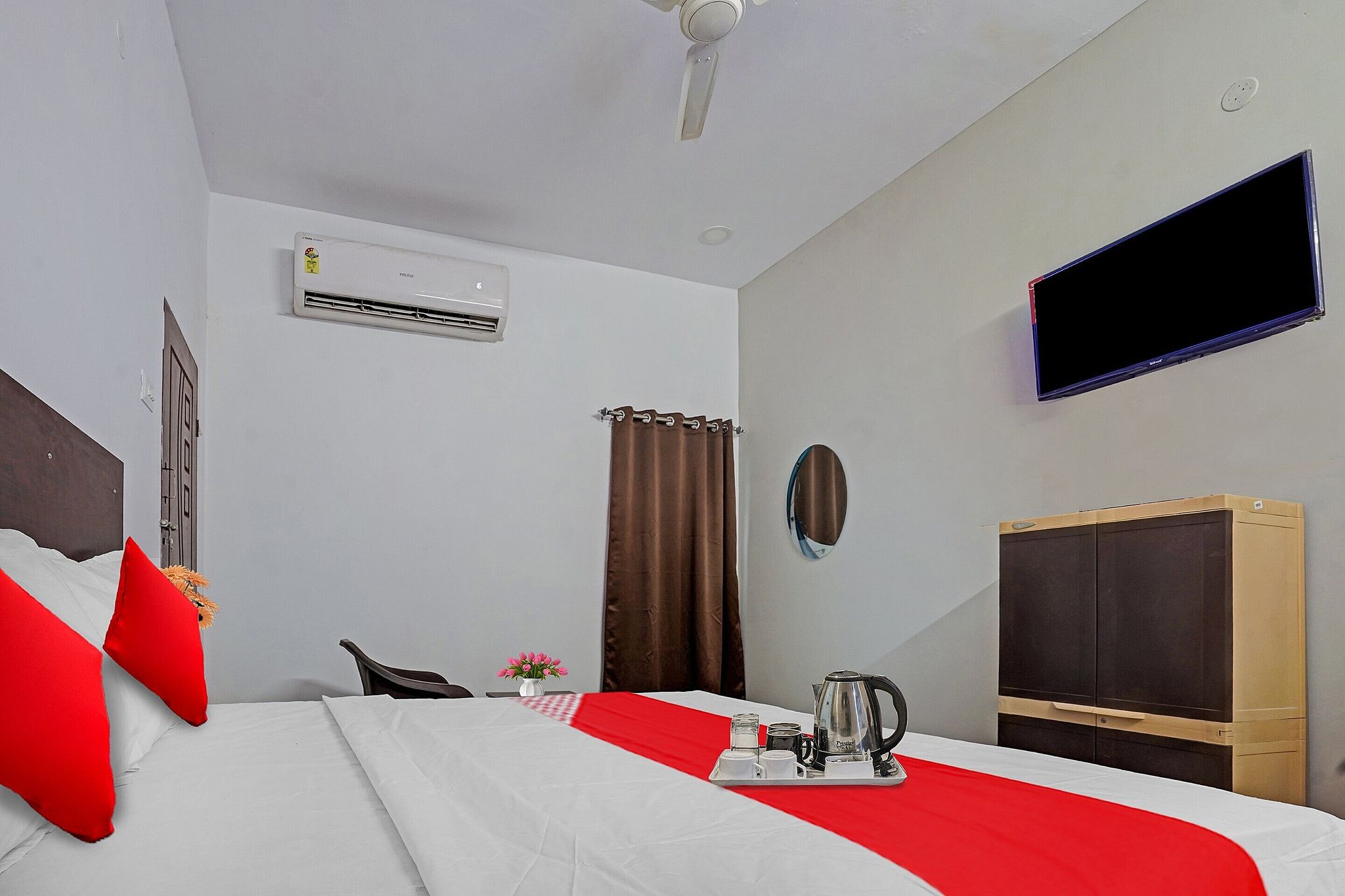 Hotel O Sai Krishna Grand Classic Room 12