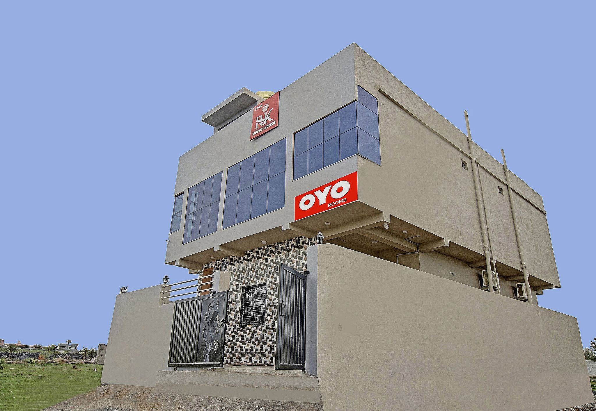 Hotel O R K Guest House