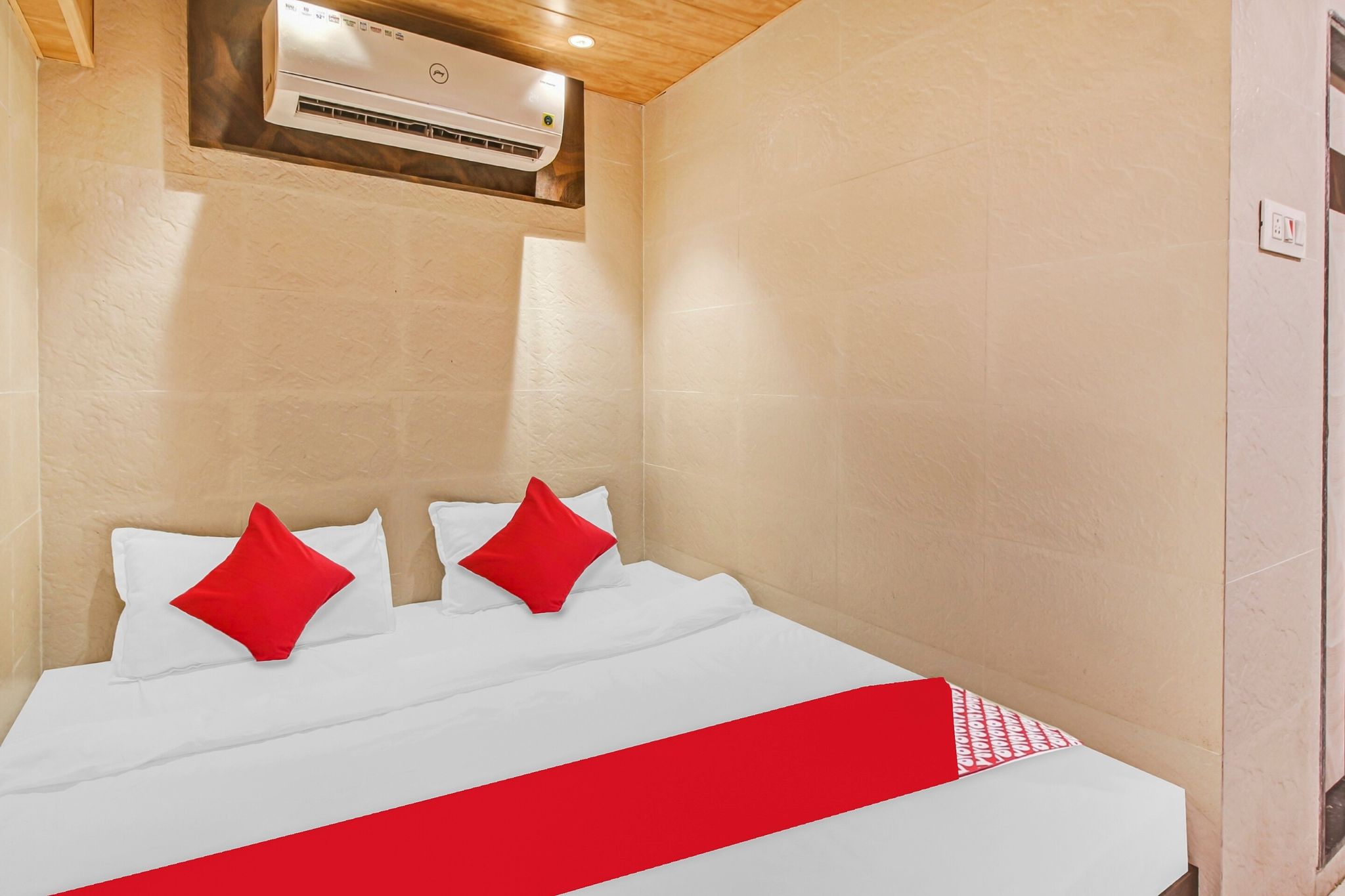 Hotel O Ambedkar Chowk Ulhasnagar Classic 5
