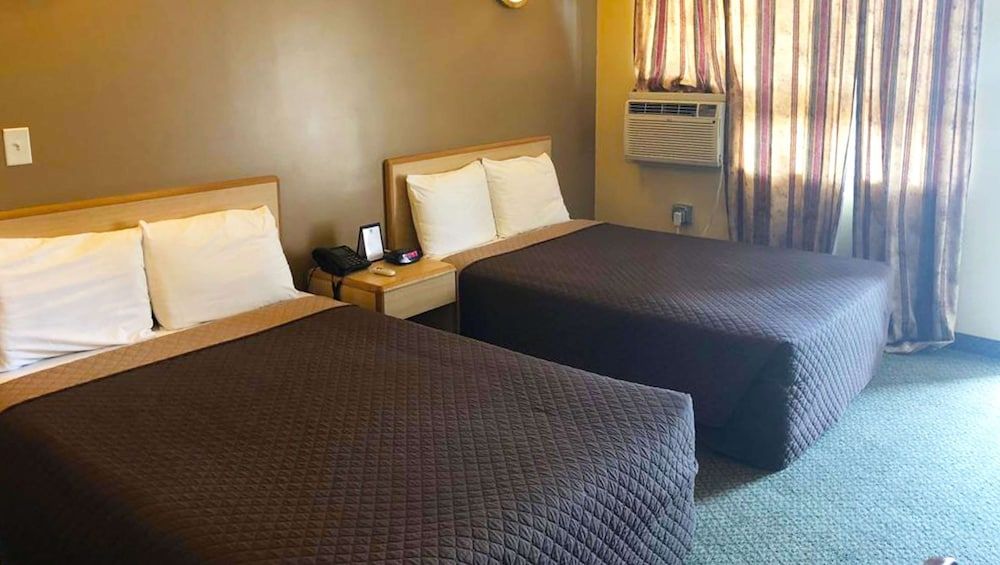 Suite, 2 Double Beds, Non Smoking
