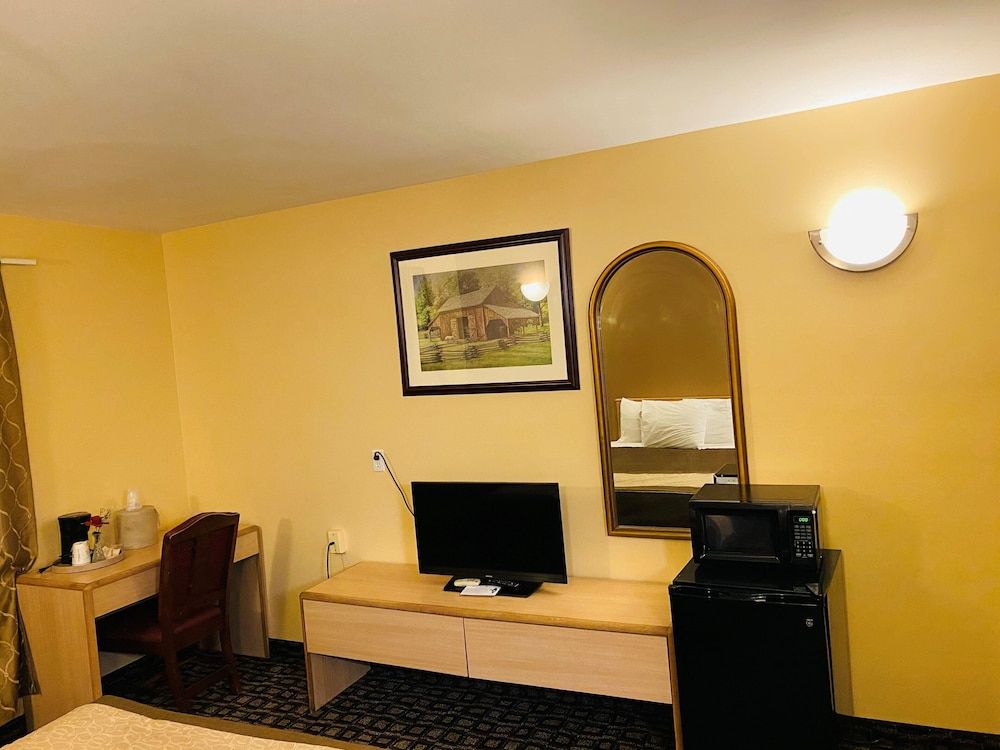 Room, 1 Queen Bed, Non Smoking