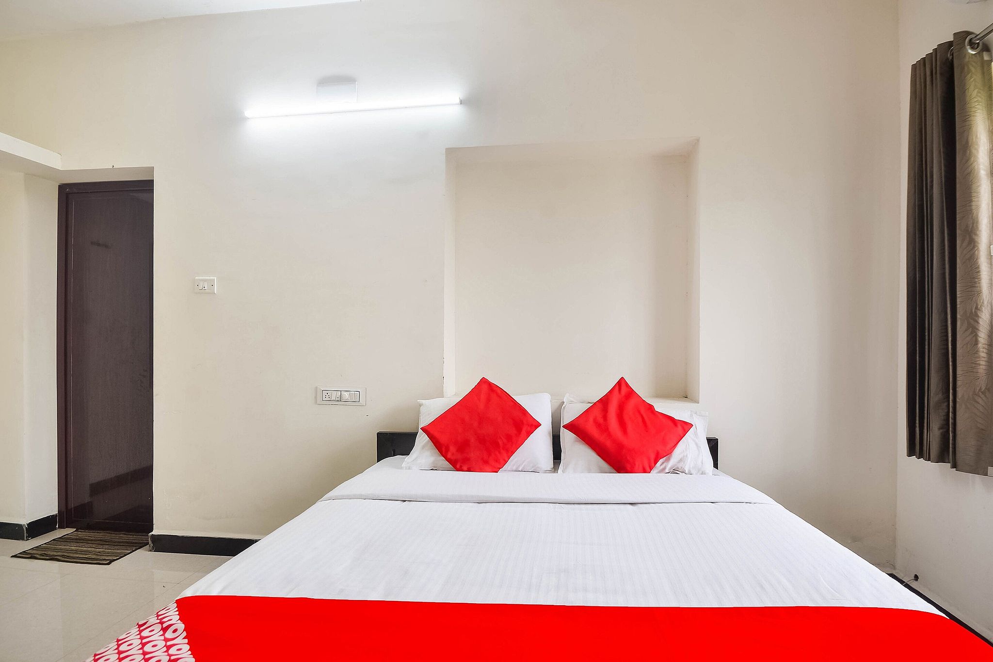 Hotel O Narsampathi Lakeview Coimbatore Formerly GM Grand Classic 4