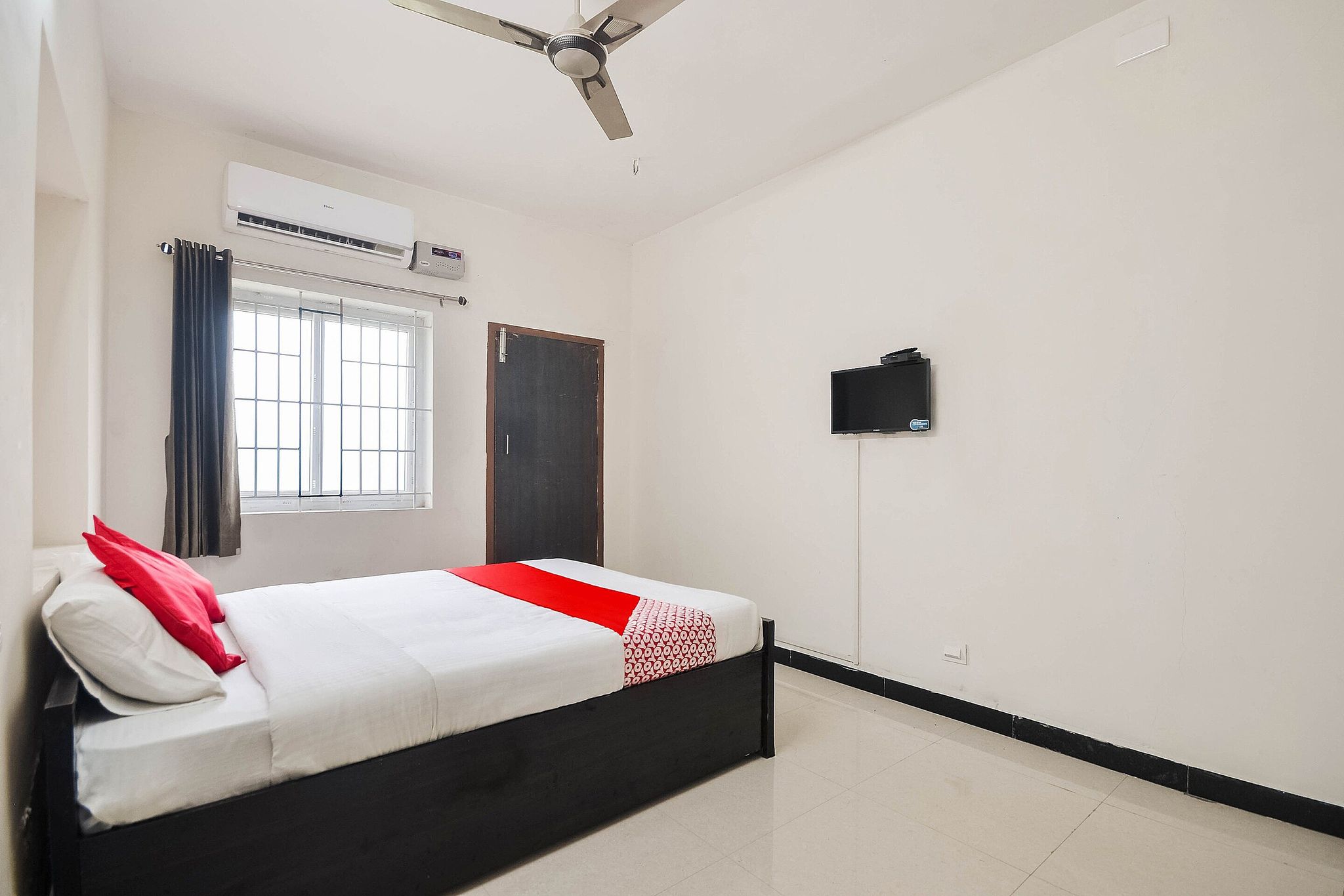 Hotel O Narsampathi Lakeview Coimbatore Formerly GM Grand Classic 7